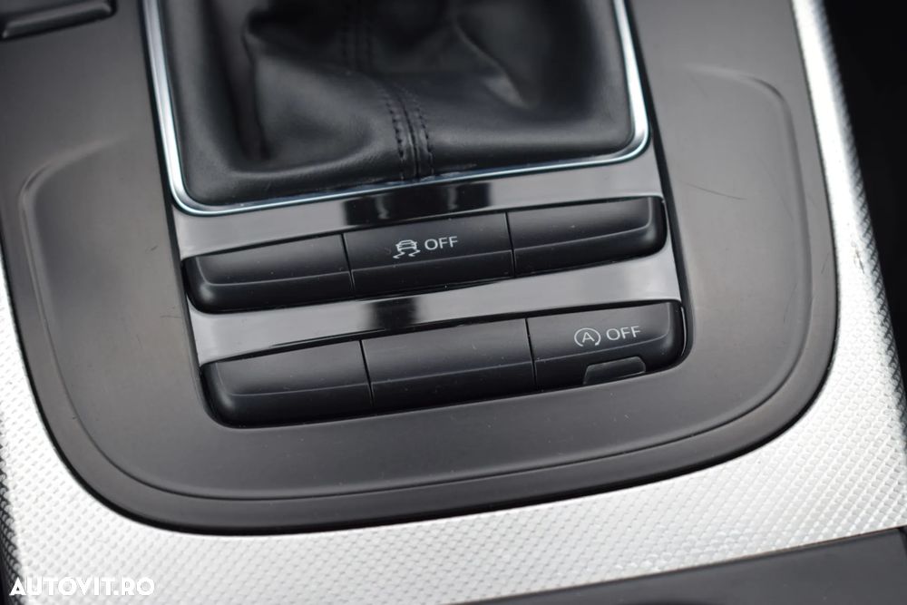 Audi A4 2.0 TDI - 37