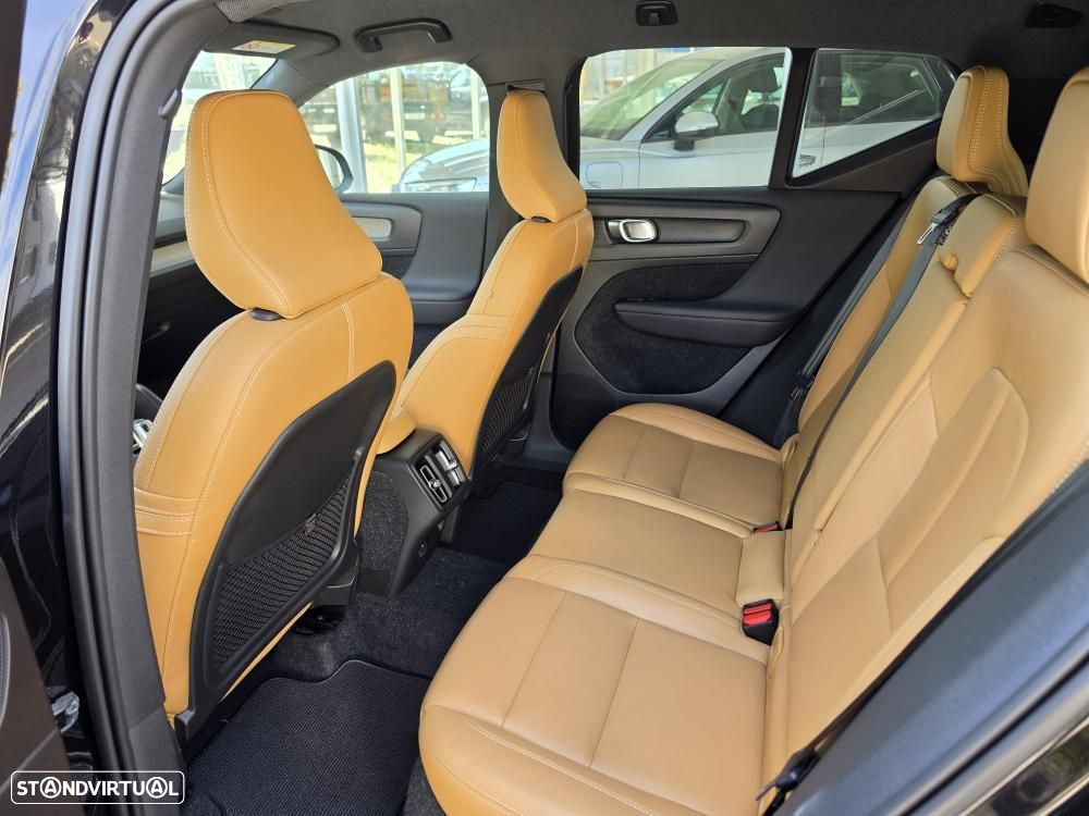 Volvo XC 40 2.0 D3 Inscription Geartronic - 12