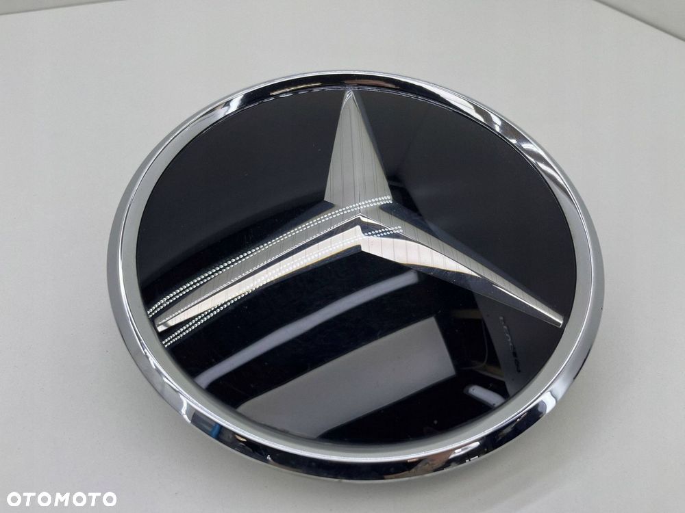 MERCEDES W253 W213 EMBLEMAT ZNACZEK LOGO POD RADAR PODGRZEWANY A0008880500 - 1