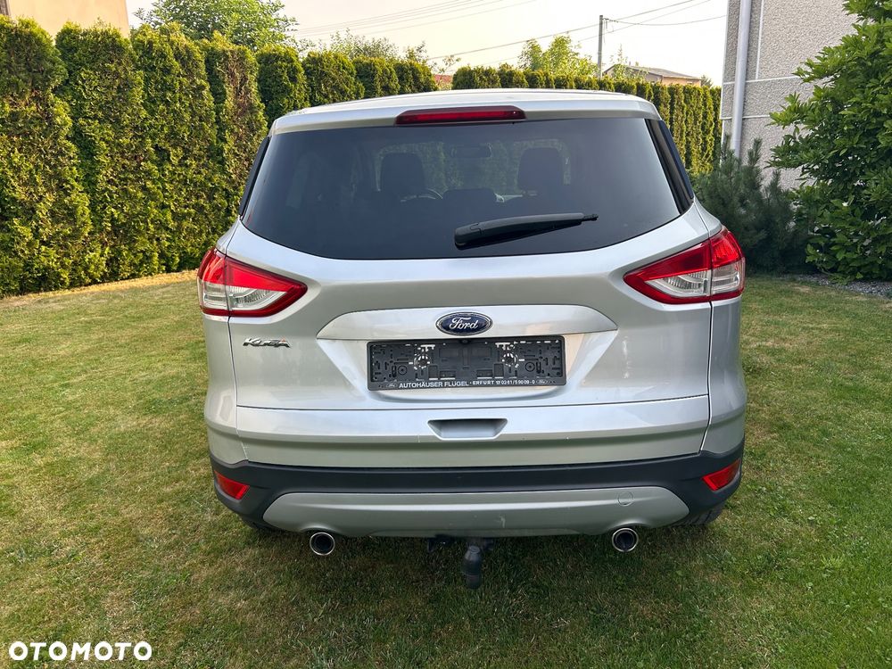 Ford Kuga 2.0 TDCi 4x4 Titanium - 6