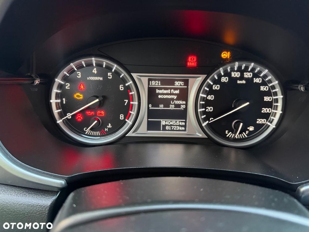 Suzuki Vitara 1.6 Comfort 2WD - 19