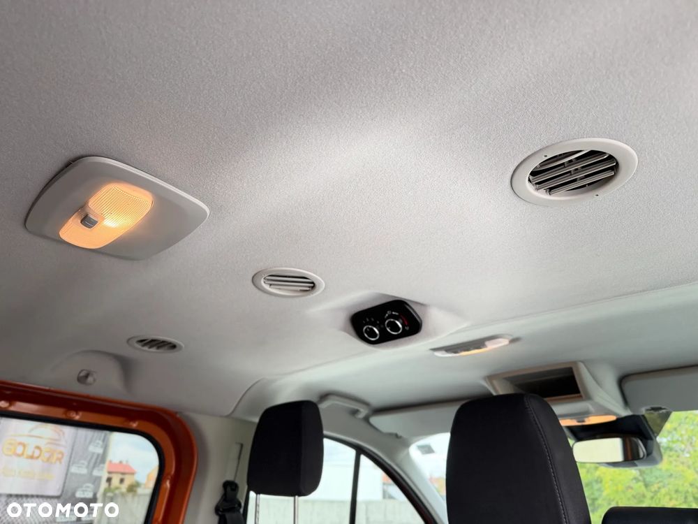 Ford Transit Custom Kombi 320 L2H2 Trend - 18