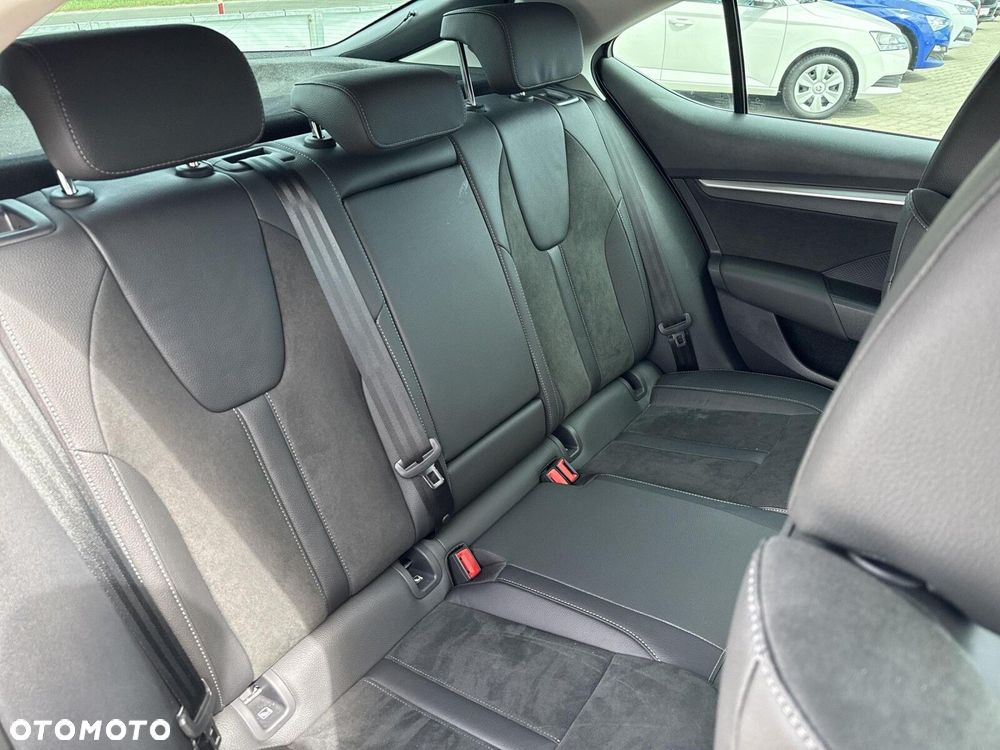 Skoda Octavia 2.0 TSI Edition 130 Selection 4x4 DSG - 17