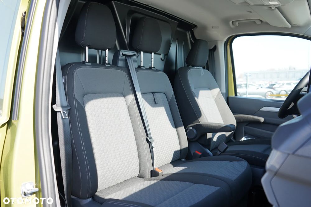 Volkswagen Transporter T7 - 30