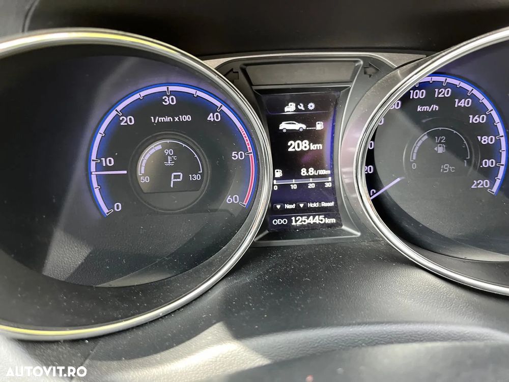 Hyundai ix35 2.0 CRDI 4WD Automatik Trend - 11