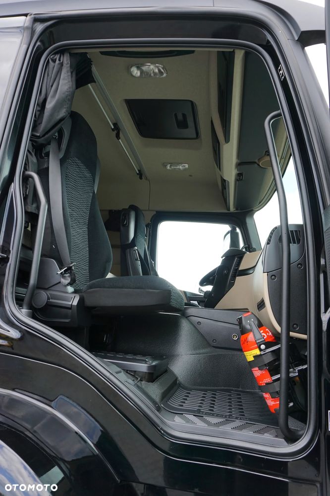 Mercedes-Benz ACTROS / 1835 / ACC / E 6 / FIRANKA + WINDA / 21 PALET / DŁ. 8,4 M - 8