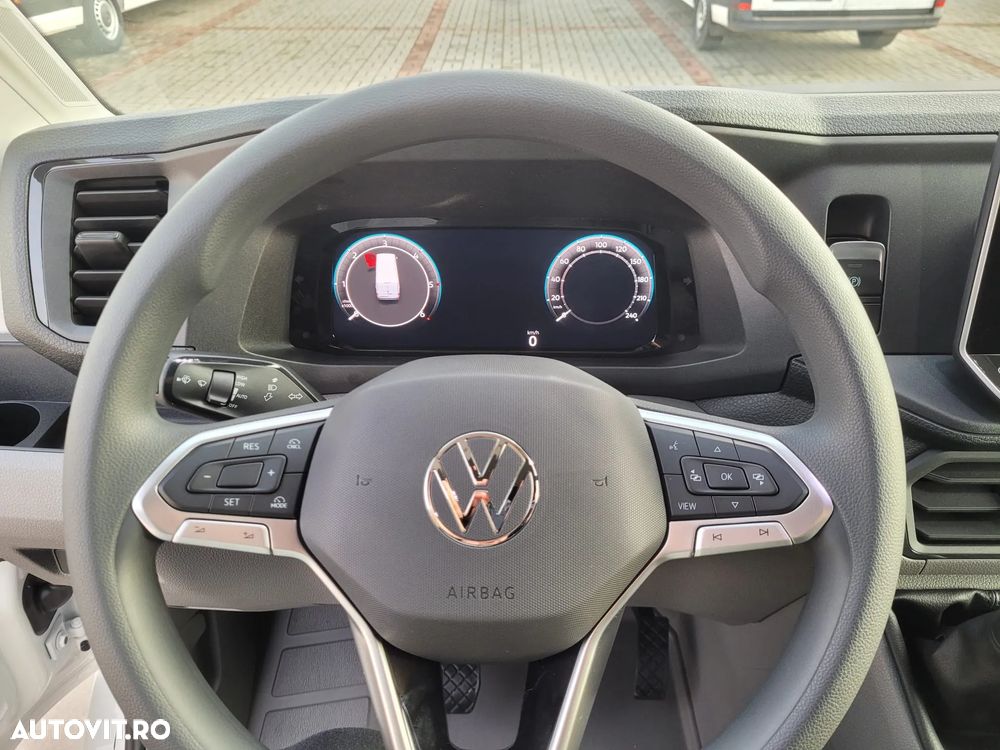 Volkswagen Crafter L3H3 - 12