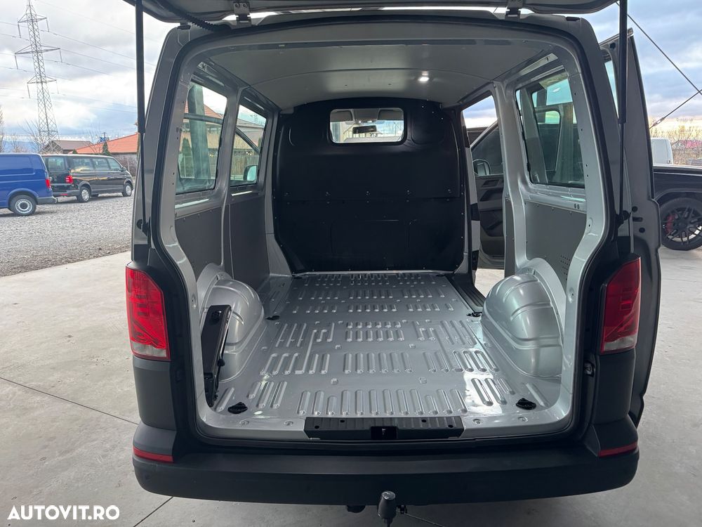 Volkswagen Transporter T6.1 - 8
