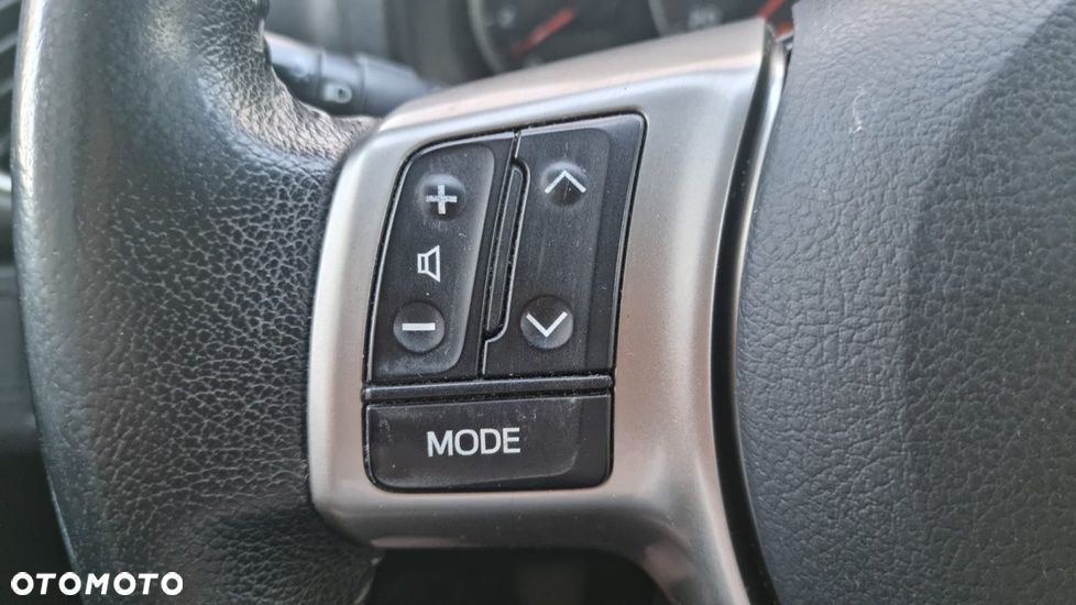 Toyota Yaris 1.33 Premium - 14