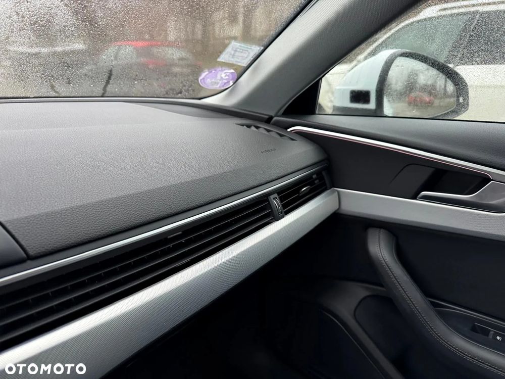 Audi A4 Avant 35 TFSI Sport S tronic - 15