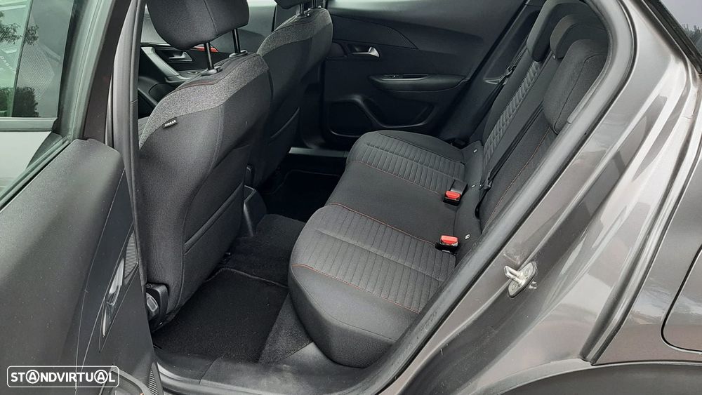 Peugeot 2008 1.2 PureTech Active Pack - 7