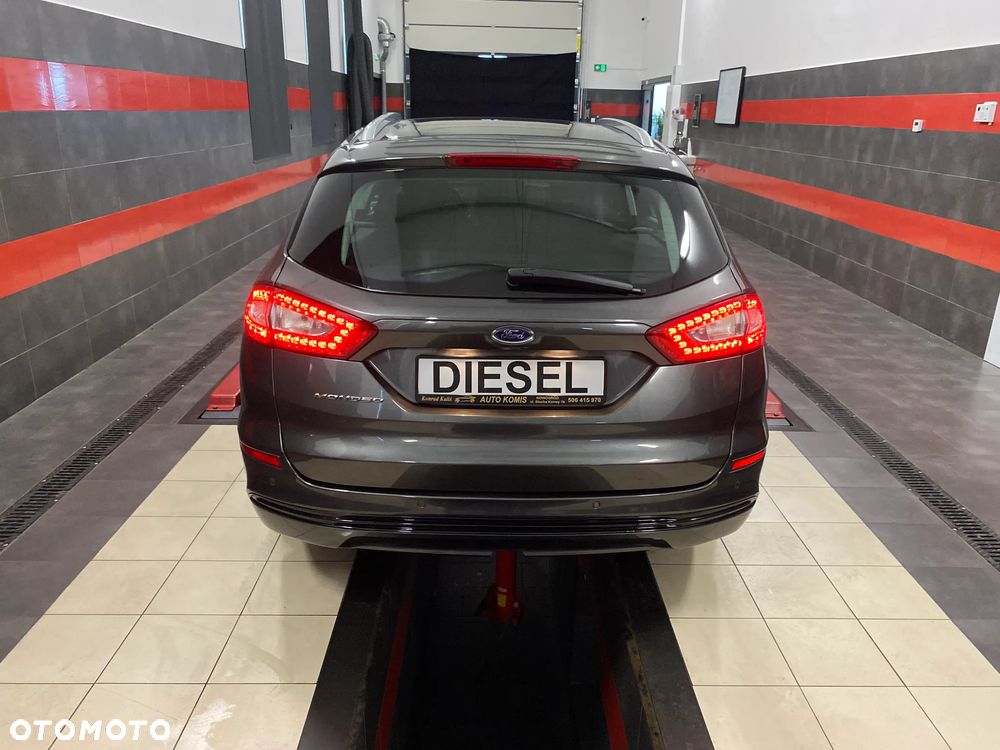 Ford Mondeo 2.0 TDCi Titanium - 10