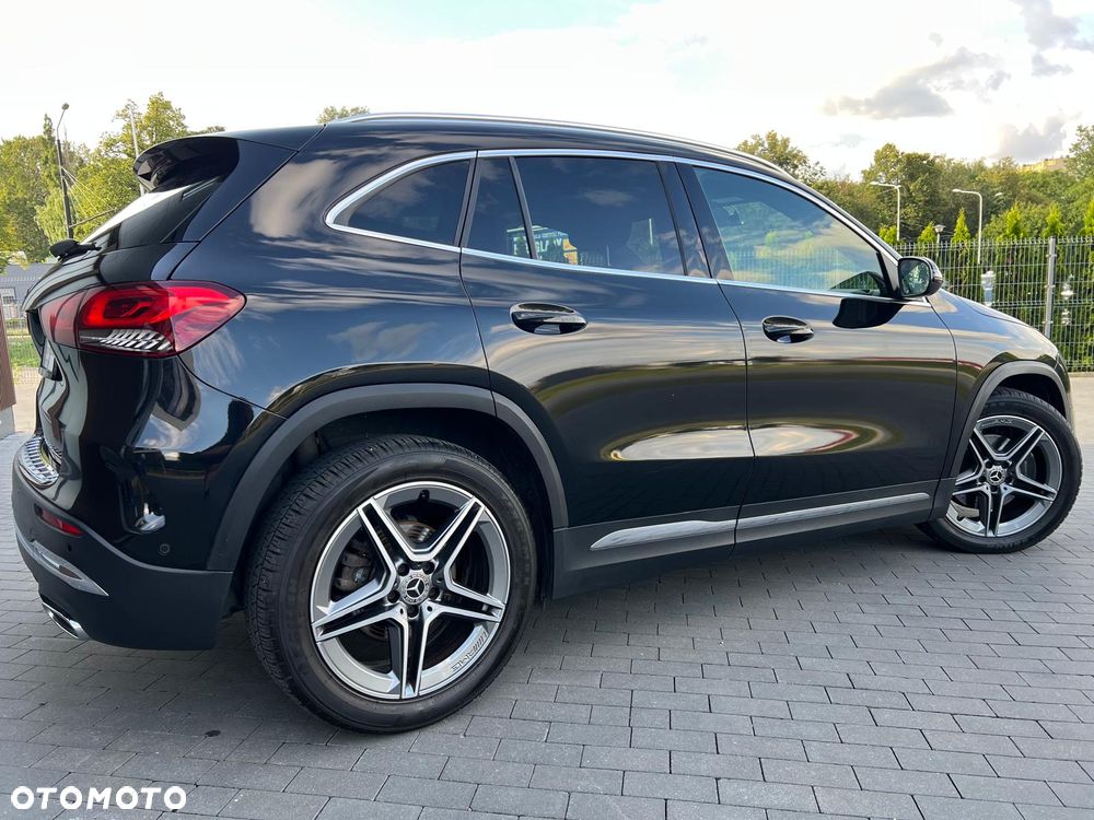 Mercedes-Benz GLA 200 d AMG Line - 6