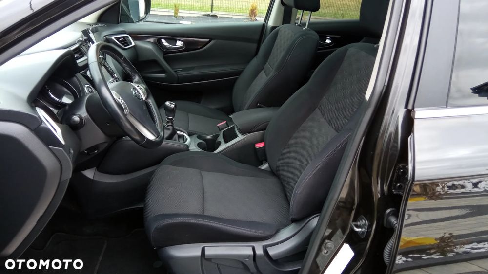 Nissan Qashqai 1.2 DIG-T N-Vision EU6 - 15