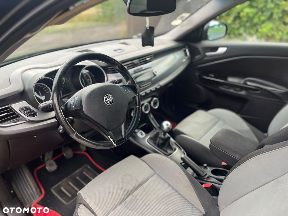 Alfa Romeo Giulietta - 6