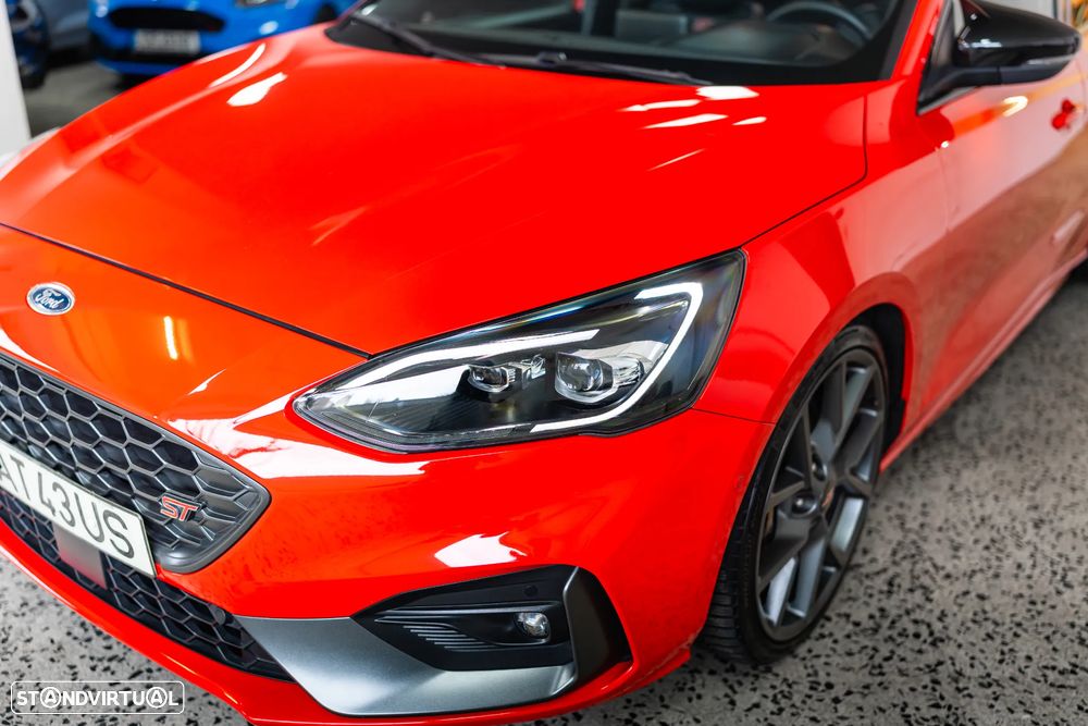 Ford Focus 2.3 EcoBoost S&S ST c/ Pack Estilo - 5