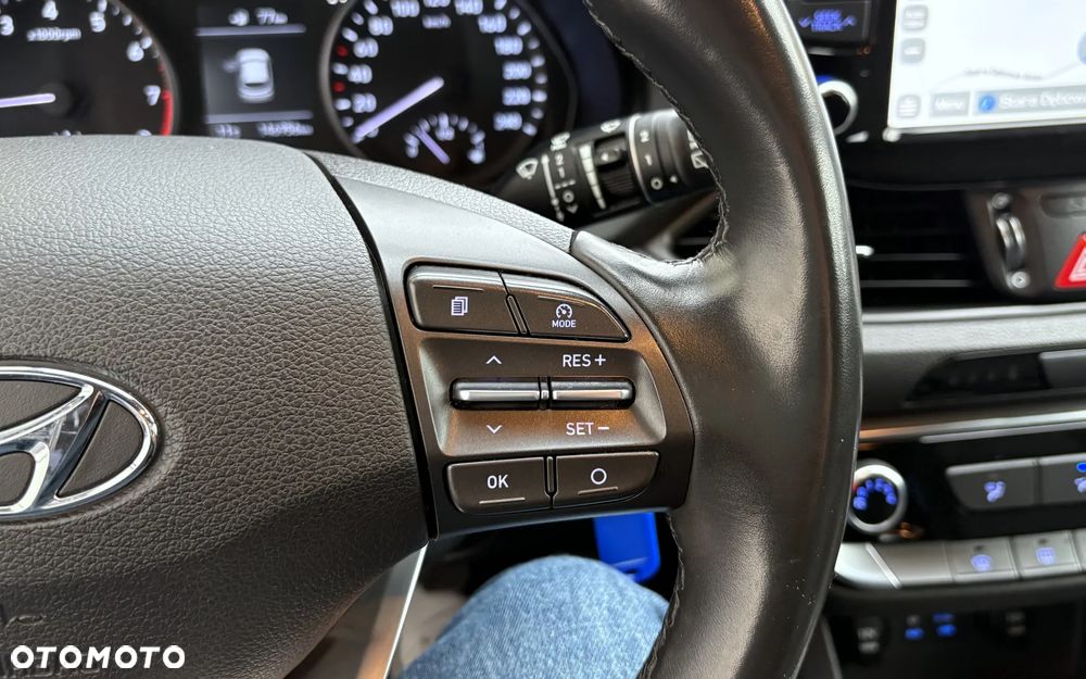 Hyundai i30 1.4 Passion - 28