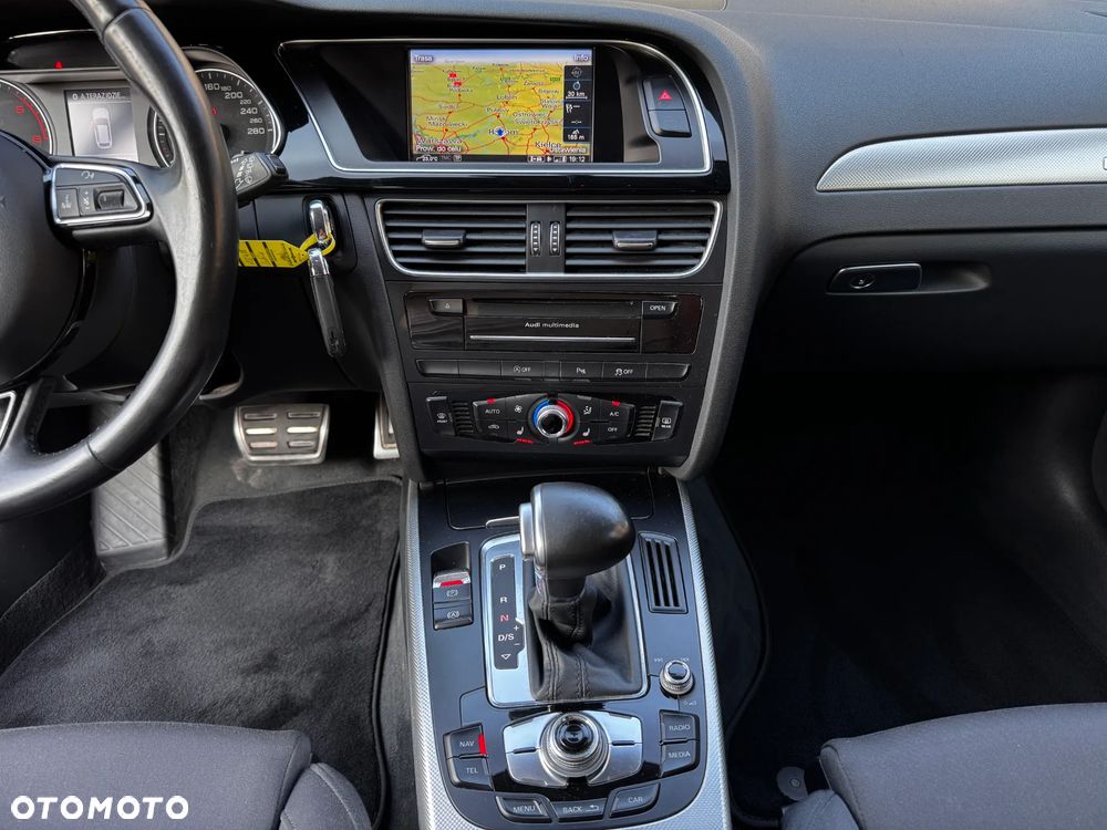 Audi A4 Avant 2.0 TDI S tronic quattro - 11