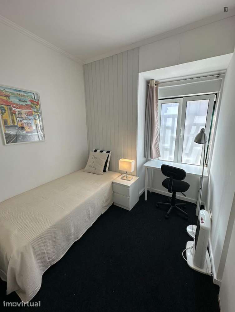 Apartamento com 2 quartos - localizado em Sete Rios Lisbon - Grande imagem: 2/23