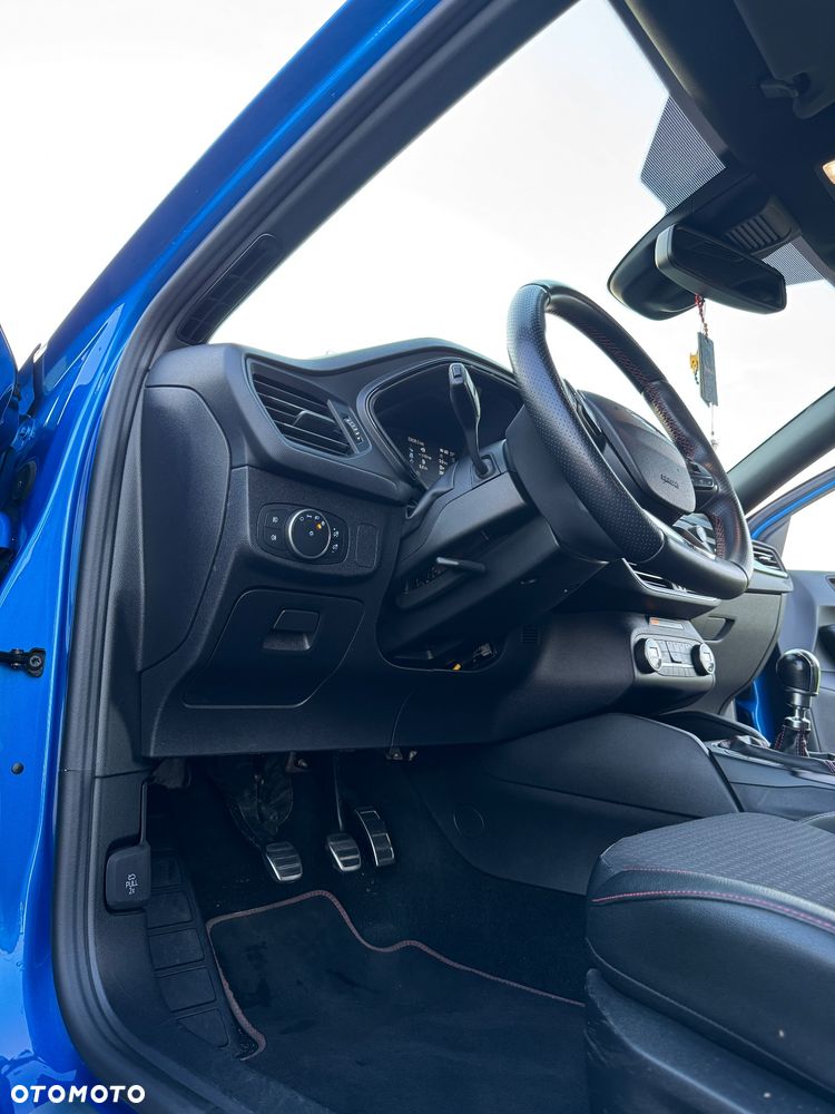 Ford Focus 1.0 EcoBoost ST-Line - 20