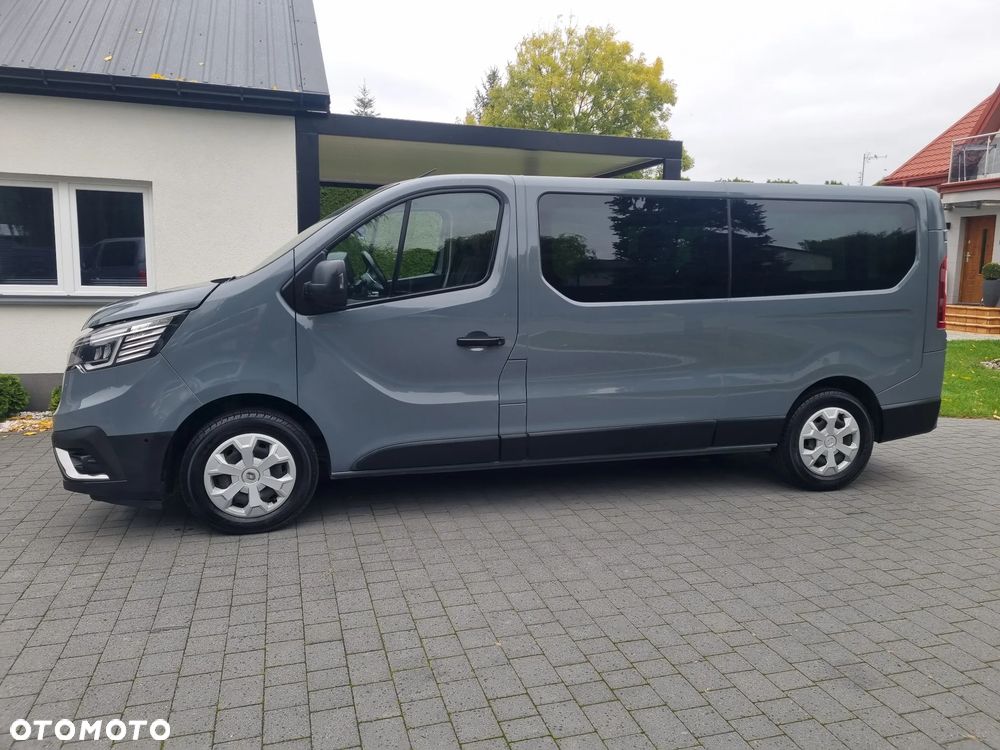 Renault Trafic - 2