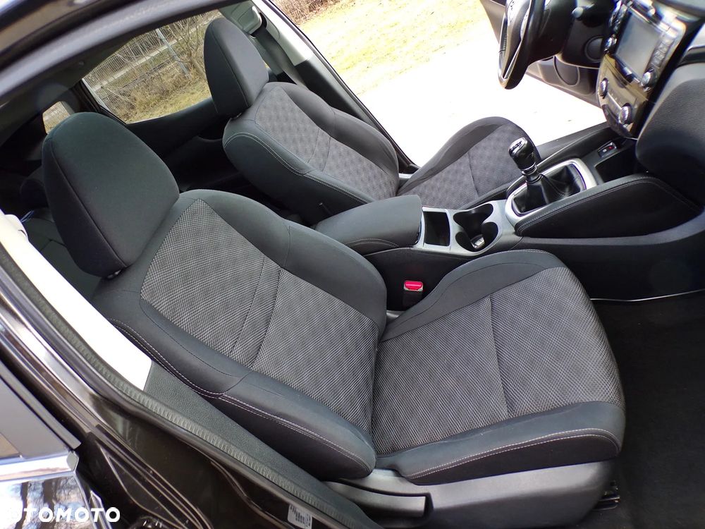 Nissan Qashqai 1.2 DIG-T Visia - 25