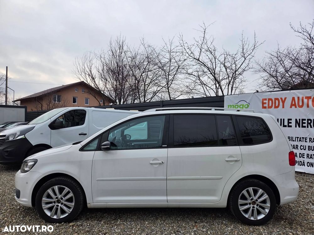 Volkswagen Touran 1.6 TDI DPF BlueMotion Technology STYLE - 9