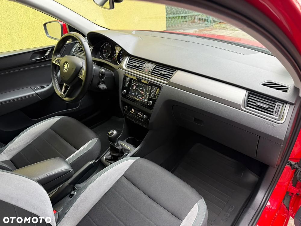 Skoda RAPID - 26