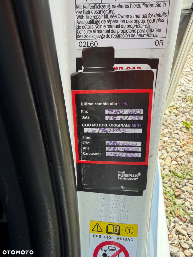 Toyota Auris Hybrid 135 Premium - 18