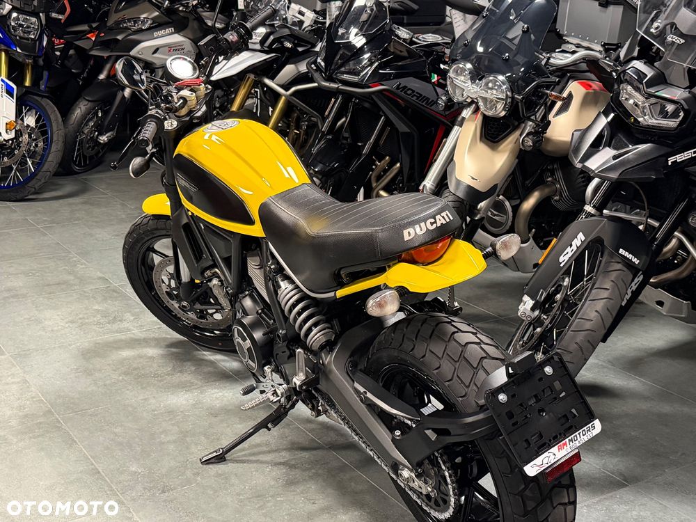 Ducati Scrambler - 31