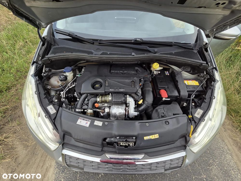 Peugeot 208 e-HDi FAP 92 Stop&Start Allure - 20