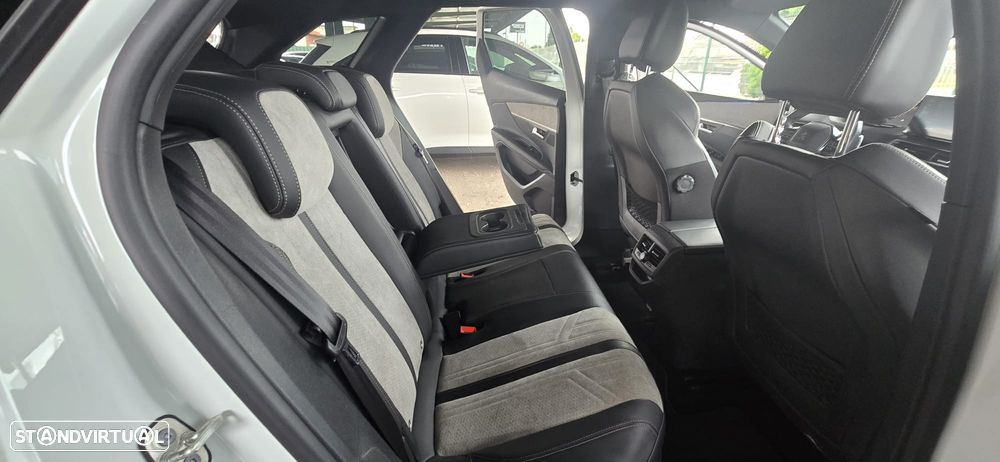 Peugeot 3008 1.6 Hybrid GT e-EAT8 - 33