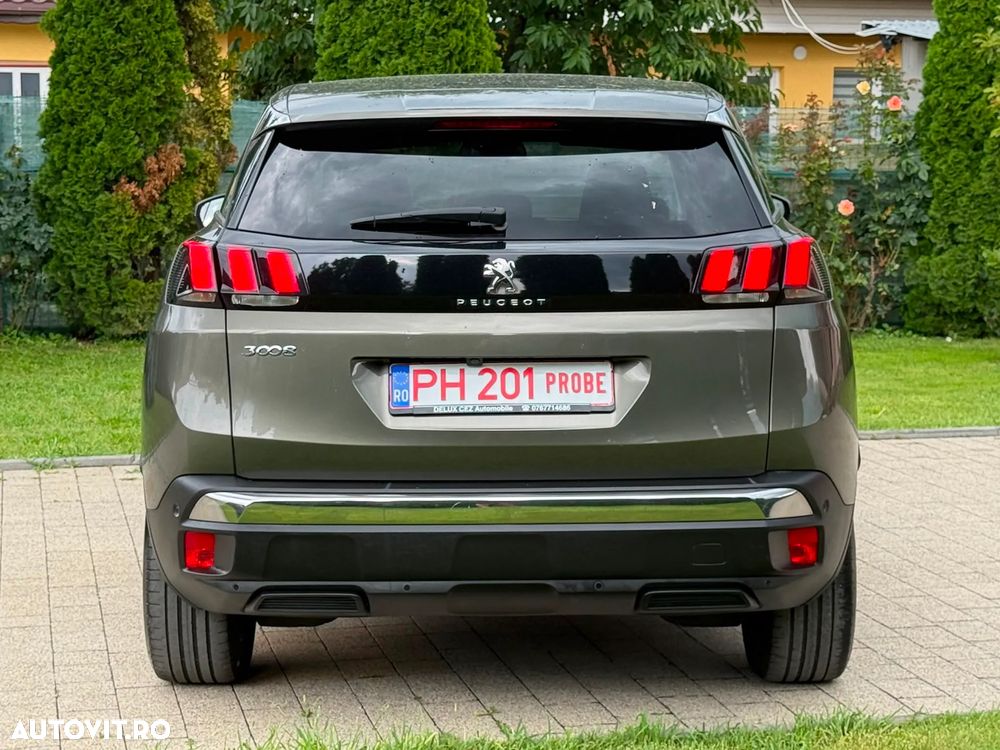 Peugeot 3008 BlueHDi 130 Stop & Start EAT8 Allure - 17