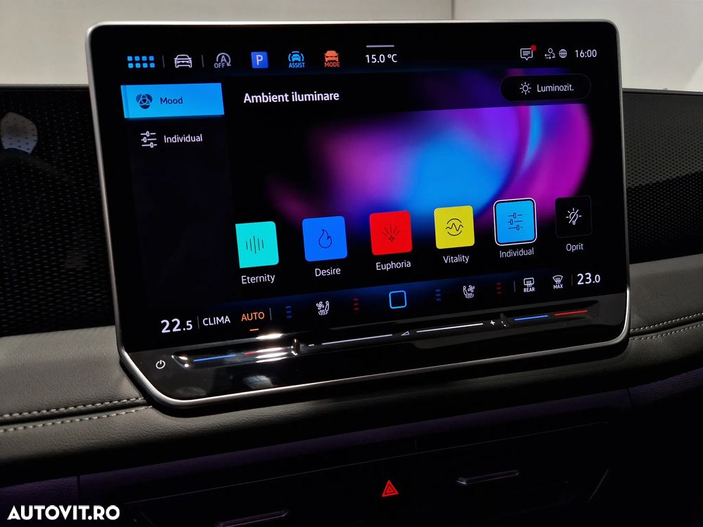 Volkswagen Tiguan 2.0 TDI DSG 4Motion Life - 19