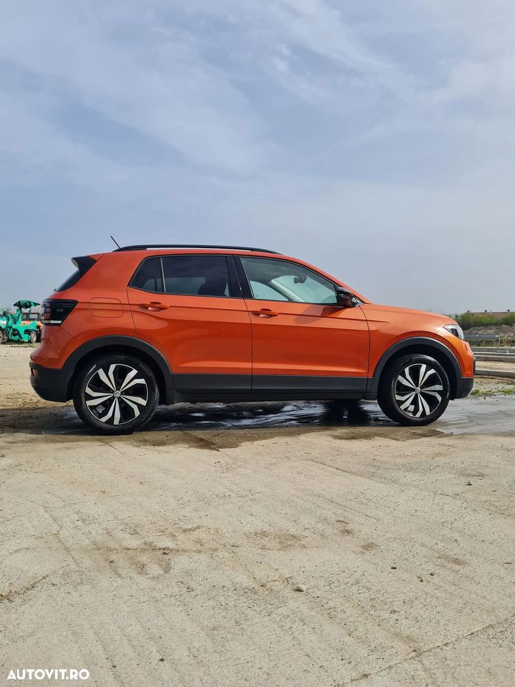 Volkswagen T-Cross - 3