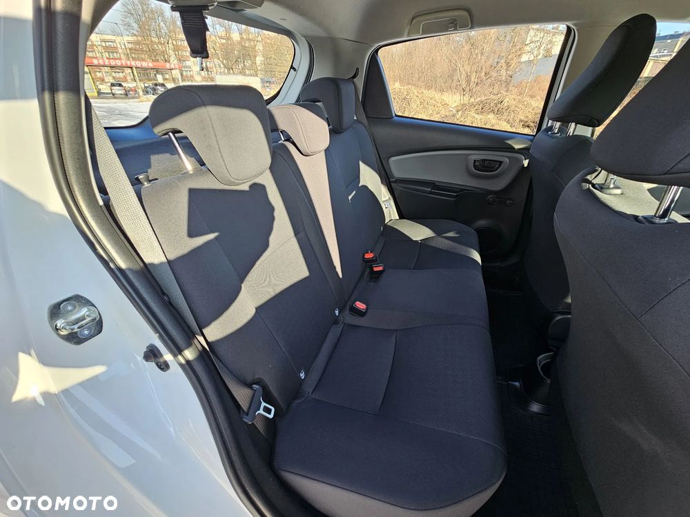 Toyota Yaris 1.0 Active - 21