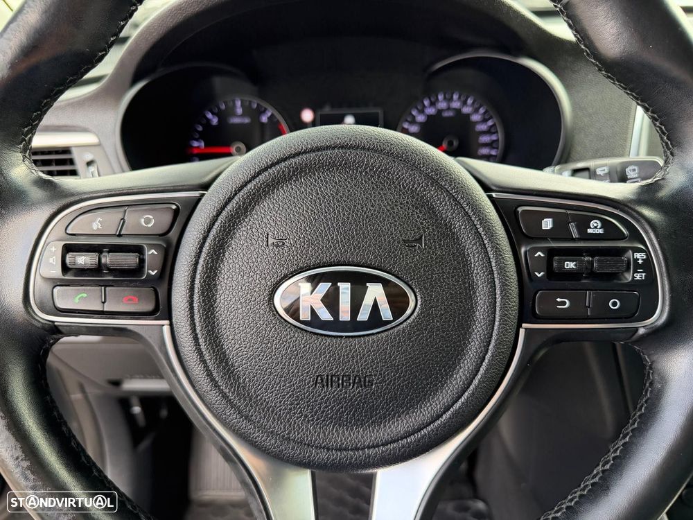 Kia Optima SW 1.7 CRDi TX - 24