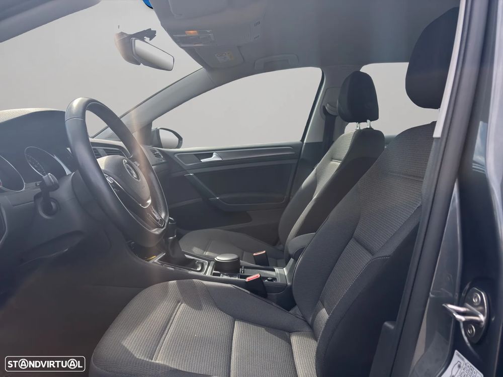 VW Golf Variant 1.6 TDi Confortline - 9