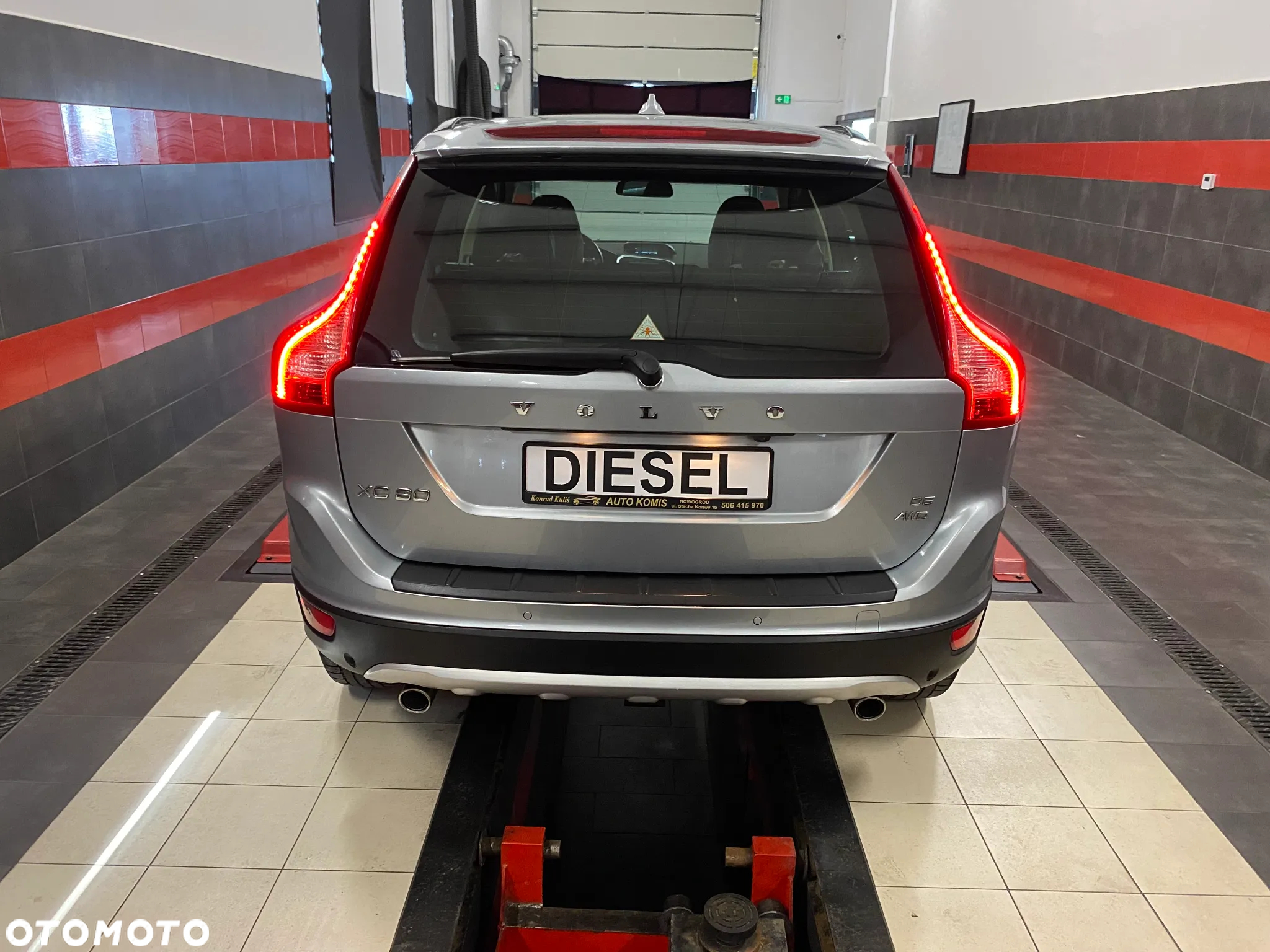 Volvo XC 60 D5 AWD Summum - 10