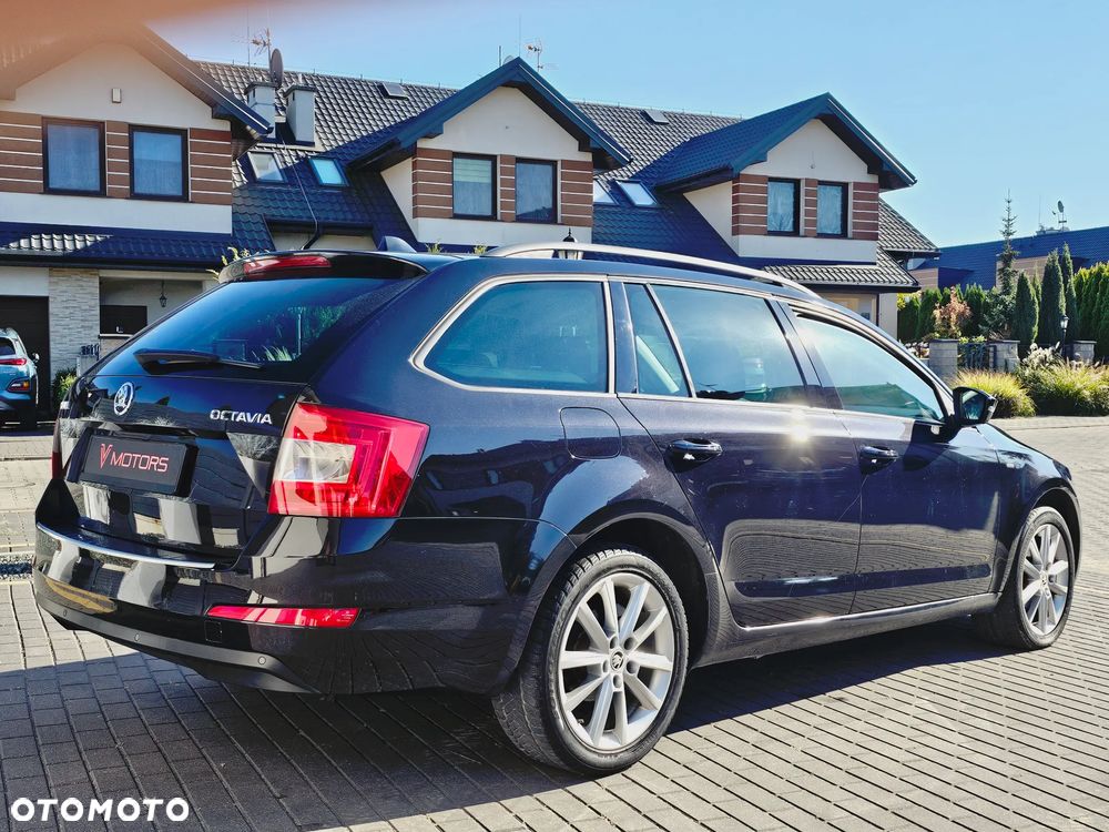 Skoda Octavia Combi 1.6 TDI (Green tec) DSG Joy - 32