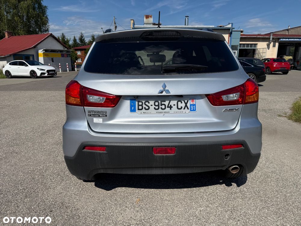 Mitsubishi ASX - 7