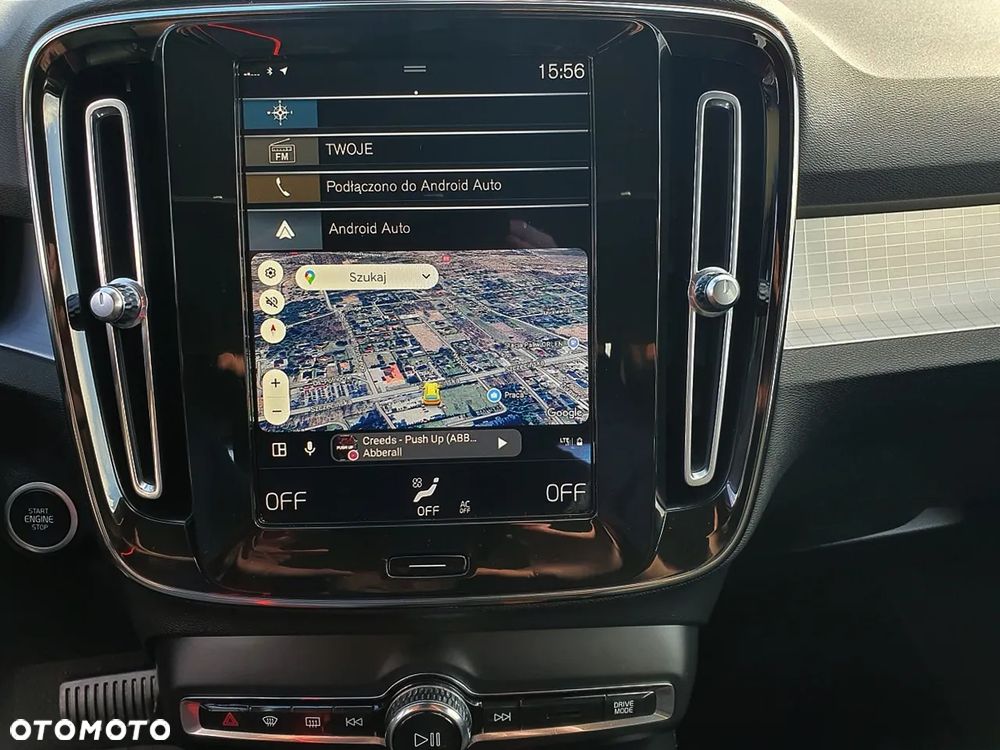 Volvo XC 40 B4 B AWD DKG Momentum Pro - 19