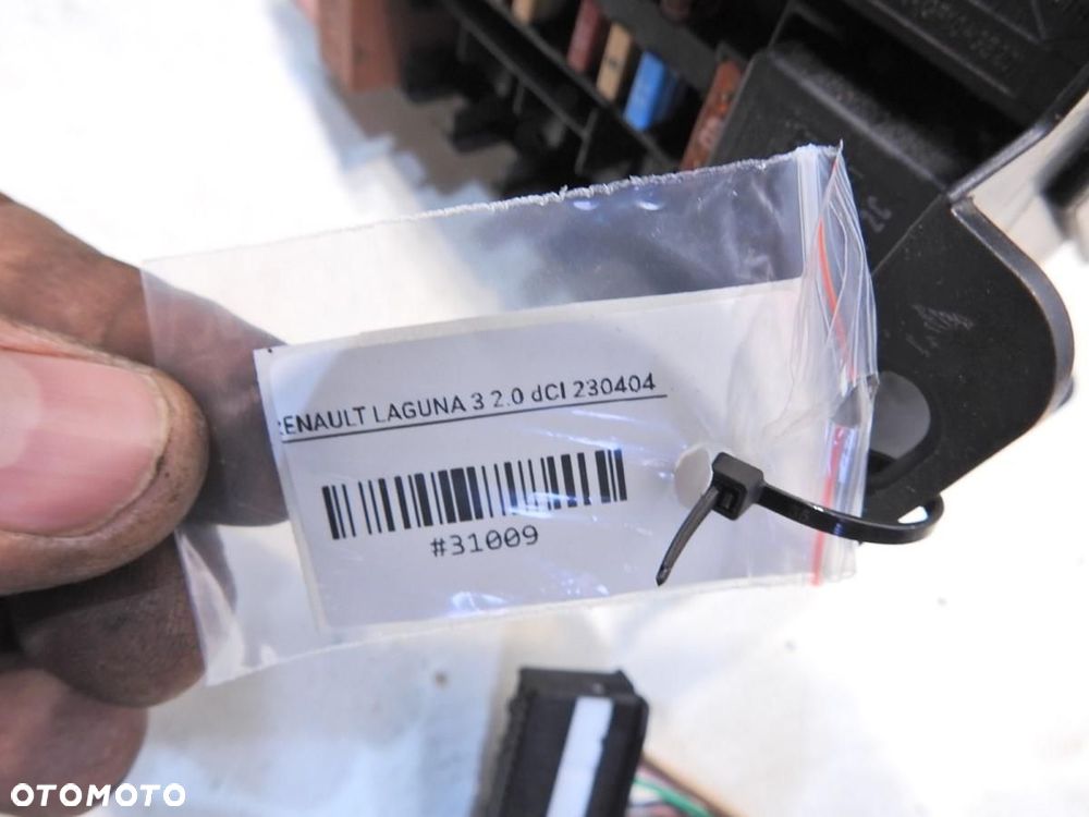 WIĄZKA INSTALACJA KOMORY SILNIKA LAGUNA III 2.0DCI - 4