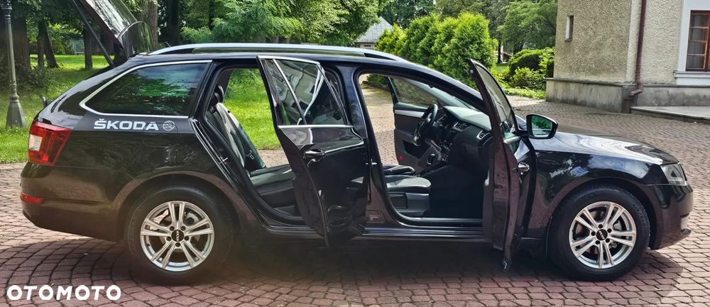 Skoda Octavia 2.0 TDI Style DSG - 24