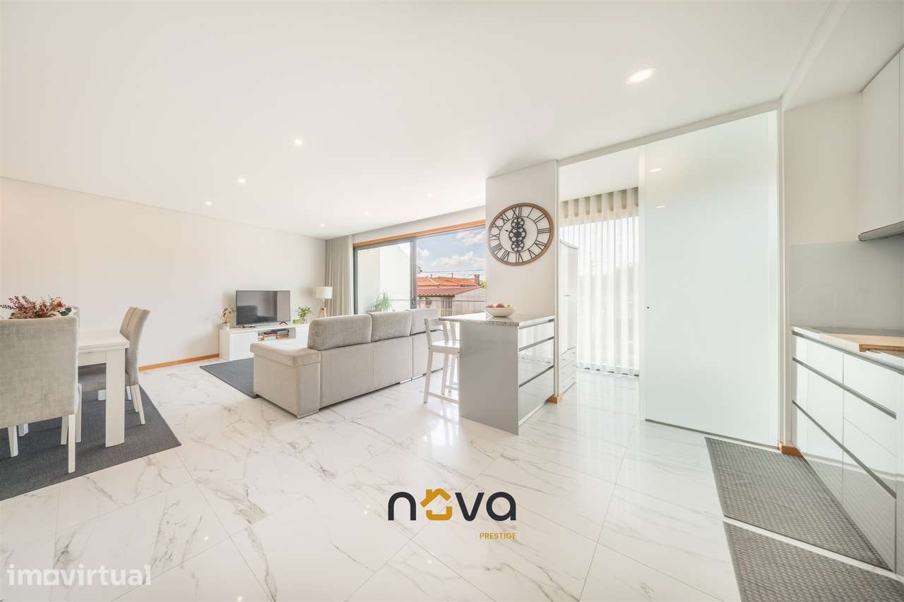 Apartamento T3 em Macieira da Maia com Terraço - Grande imagem: 2/25