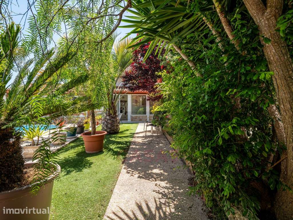Moradia Tradicional com Piscina e Jardim Privativo - Nadadouro - Grande imagem: 4/33