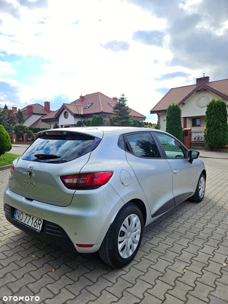 Renault Clio 1.2 16V Alize - 4