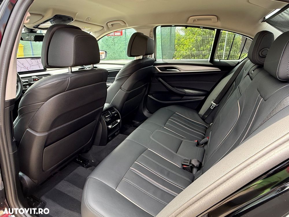 BMW Seria 5 520d xDrive Aut. Luxury Line - 12