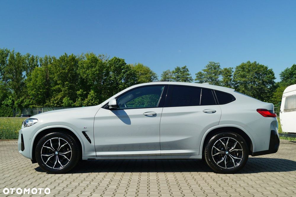BMW X4 - 4