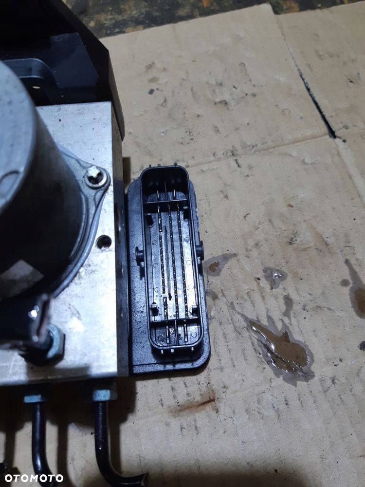 audi a4 b9 2.0 tdi pompa hamulcowa sterownik abs esp 8w0907379g - 2